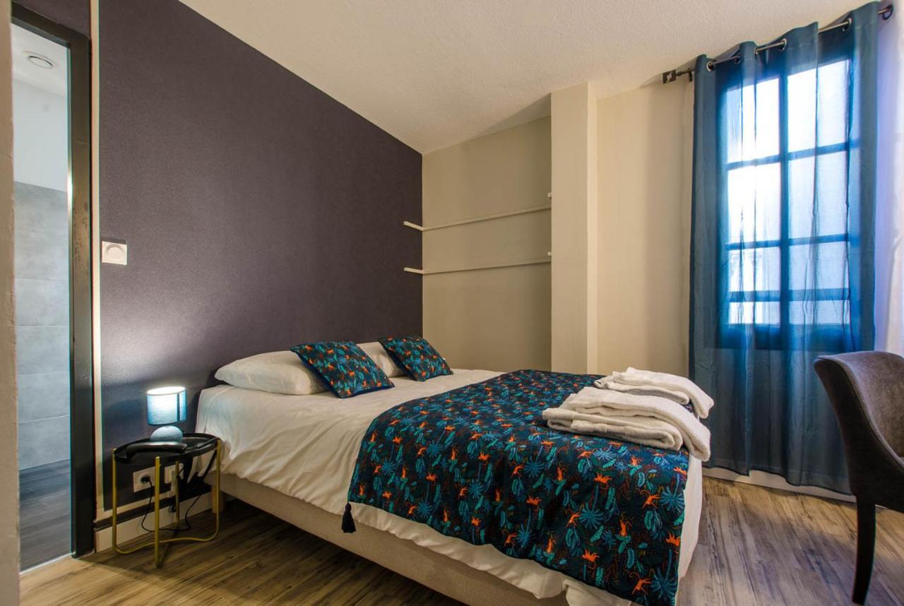 L'Atypic Hotel Restaurant Μπερζεράκ Εξωτερικό φωτογραφία