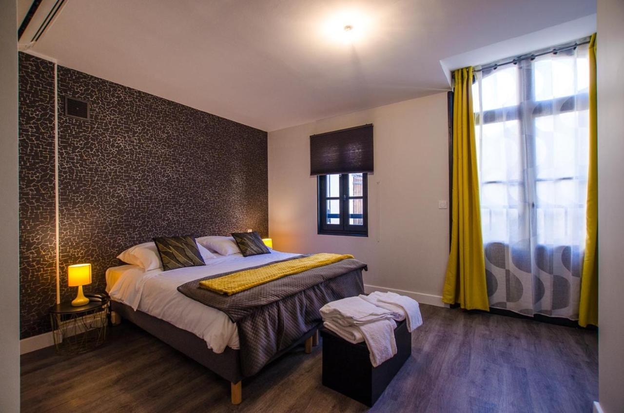 L'Atypic Hotel Restaurant Μπερζεράκ Εξωτερικό φωτογραφία