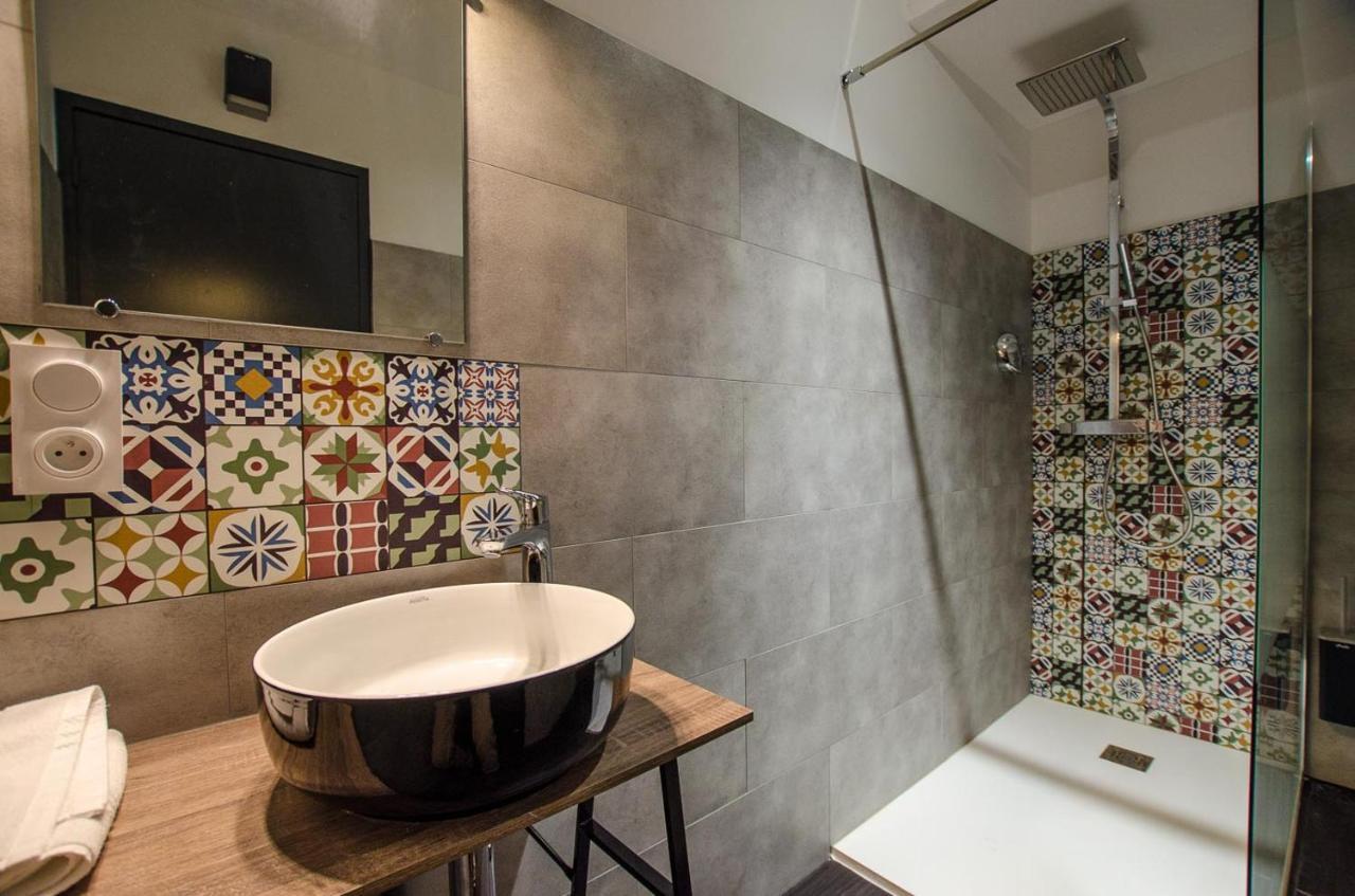 L'Atypic Hotel Restaurant Μπερζεράκ Εξωτερικό φωτογραφία